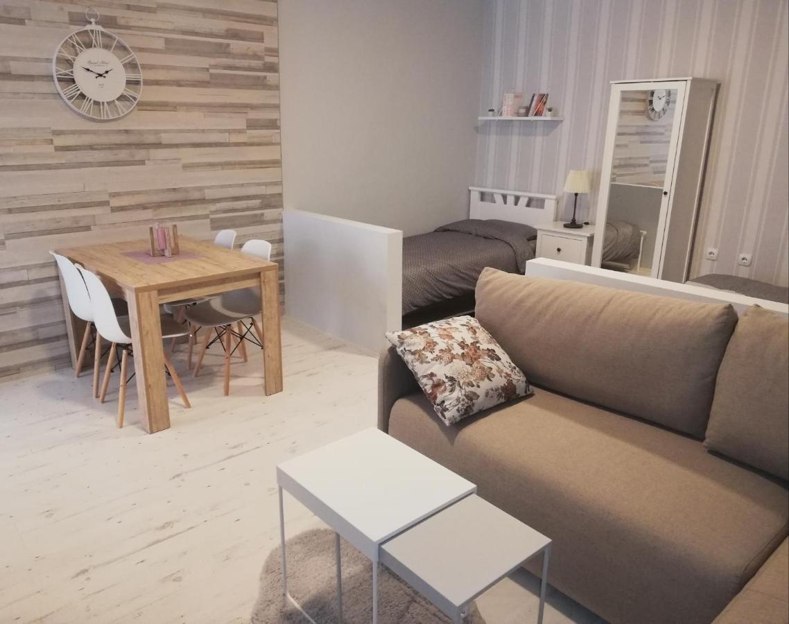 Apartman Park Subotica Ngoại thất bức ảnh